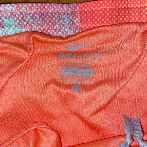 Nike Pink and Mint athletic shorts - Picture 3 of 6